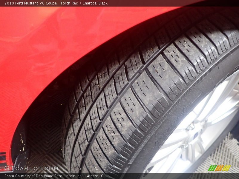 Torch Red / Charcoal Black 2010 Ford Mustang V6 Coupe
