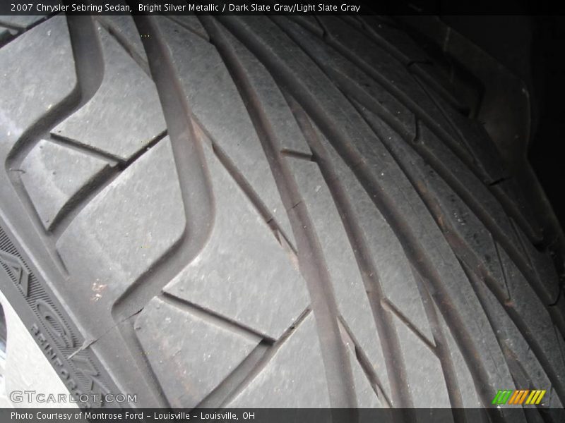 Bright Silver Metallic / Dark Slate Gray/Light Slate Gray 2007 Chrysler Sebring Sedan