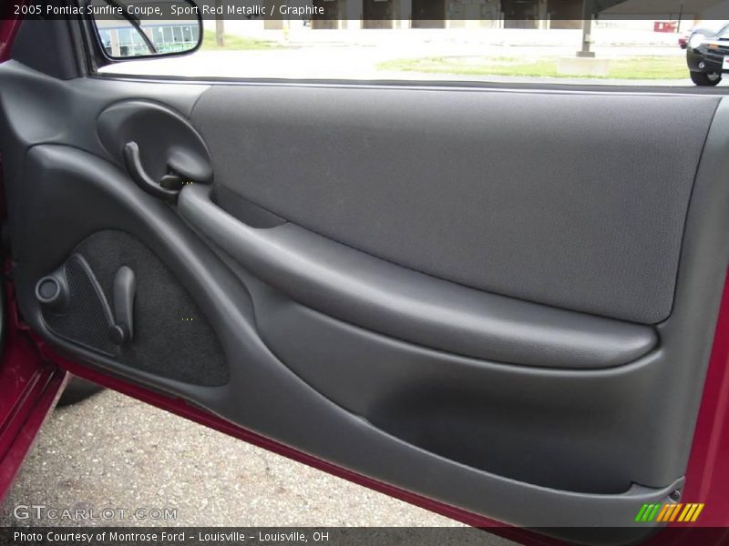 Sport Red Metallic / Graphite 2005 Pontiac Sunfire Coupe