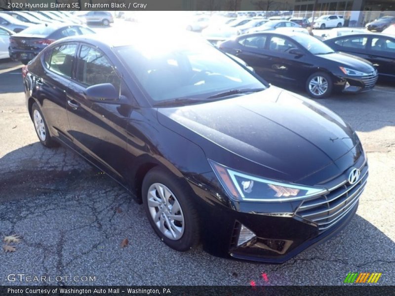 Phantom Black / Gray 2020 Hyundai Elantra SE