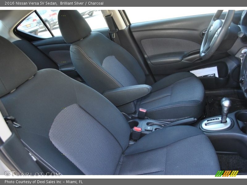 Brilliant Silver / Charcoal 2016 Nissan Versa SV Sedan
