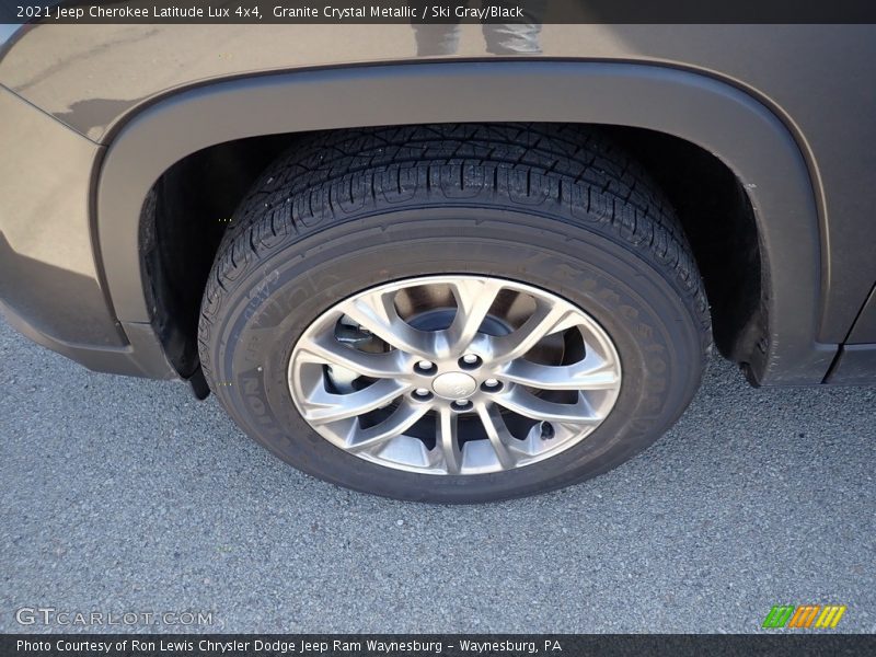 Granite Crystal Metallic / Ski Gray/Black 2021 Jeep Cherokee Latitude Lux 4x4