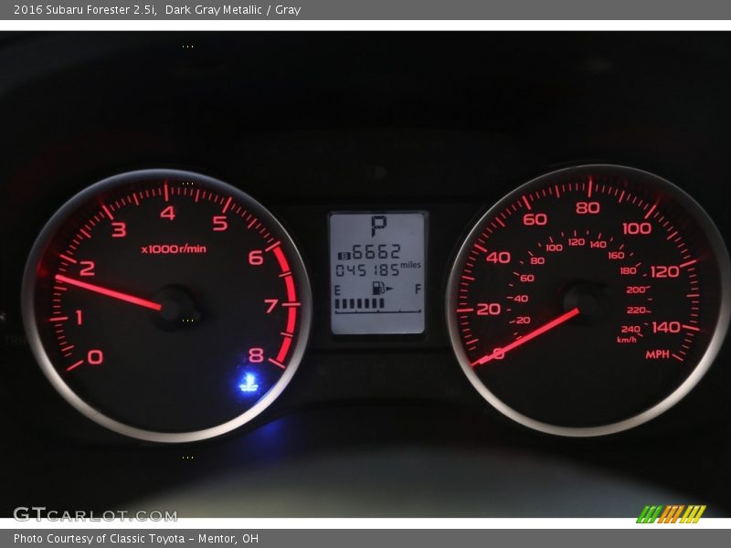 Dark Gray Metallic / Gray 2016 Subaru Forester 2.5i