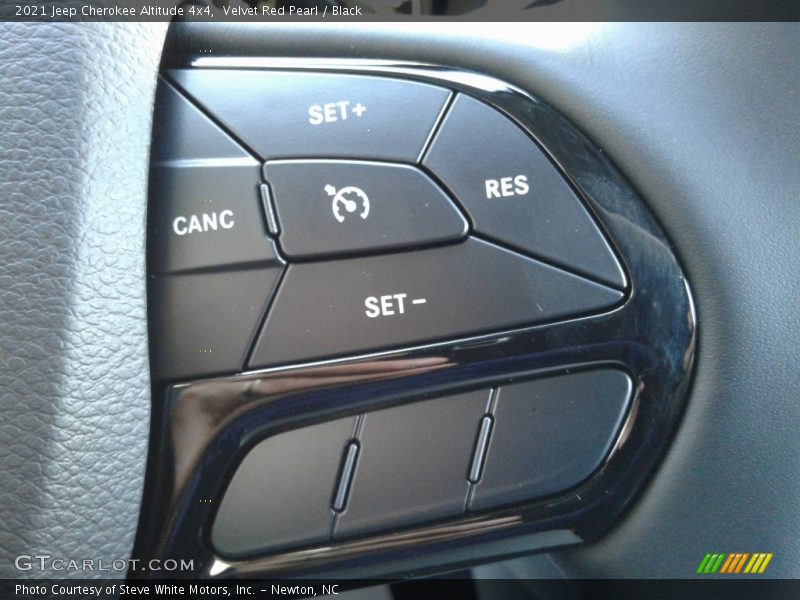 Velvet Red Pearl / Black 2021 Jeep Cherokee Altitude 4x4