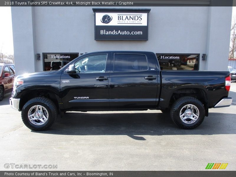 Midnight Black Metallic / Graphite 2018 Toyota Tundra SR5 CrewMax 4x4