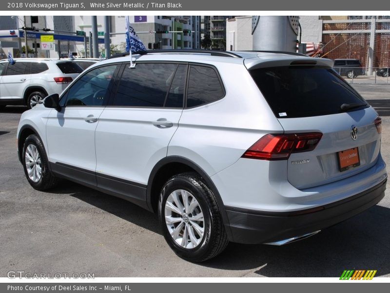 White Silver Metallic / Titan Black 2018 Volkswagen Tiguan S