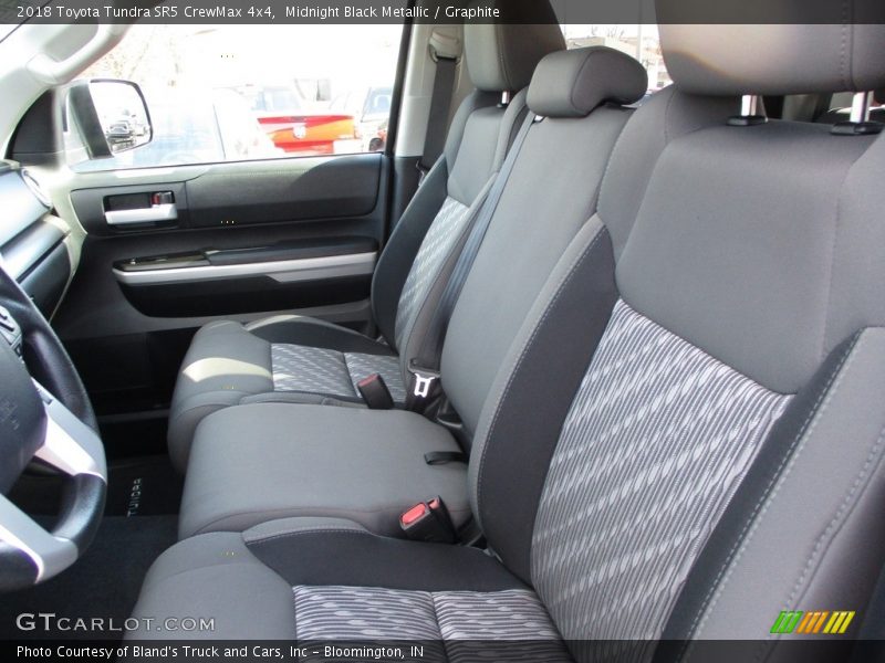 Midnight Black Metallic / Graphite 2018 Toyota Tundra SR5 CrewMax 4x4