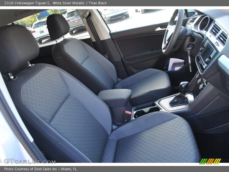  2018 Tiguan S Titan Black Interior