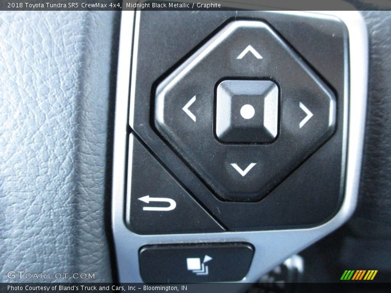 Midnight Black Metallic / Graphite 2018 Toyota Tundra SR5 CrewMax 4x4