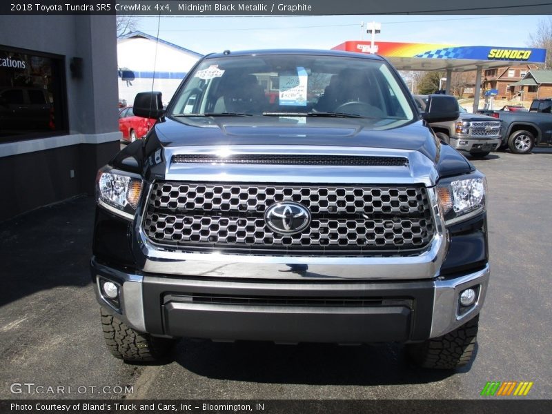 Midnight Black Metallic / Graphite 2018 Toyota Tundra SR5 CrewMax 4x4