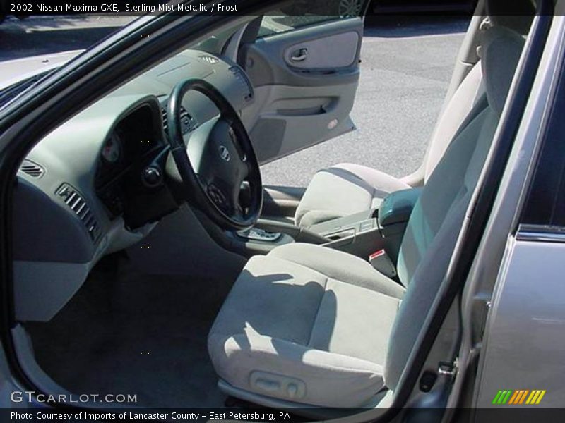 Sterling Mist Metallic / Frost 2002 Nissan Maxima GXE