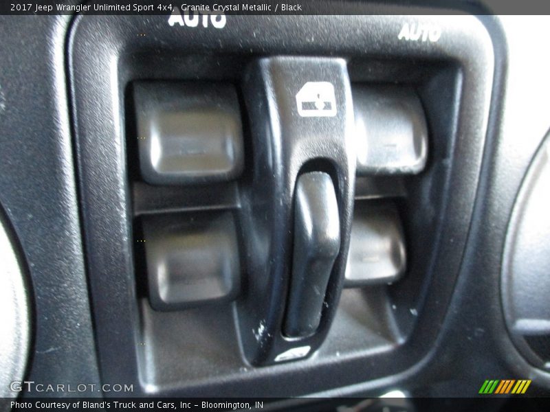 Granite Crystal Metallic / Black 2017 Jeep Wrangler Unlimited Sport 4x4