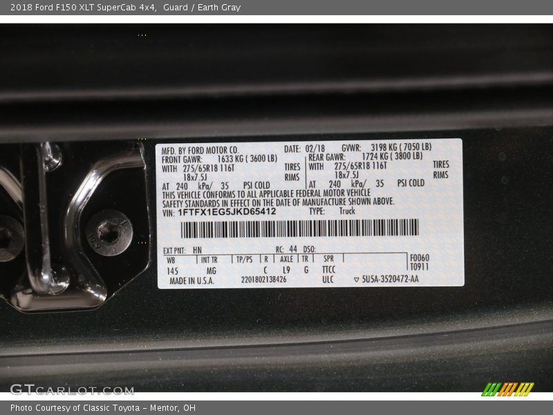 Guard / Earth Gray 2018 Ford F150 XLT SuperCab 4x4