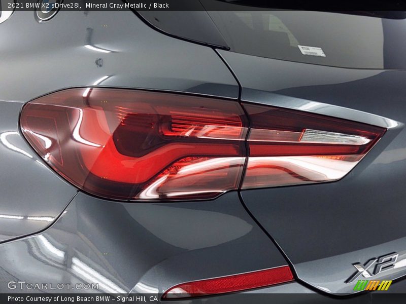 Mineral Gray Metallic / Black 2021 BMW X2 sDrive28i