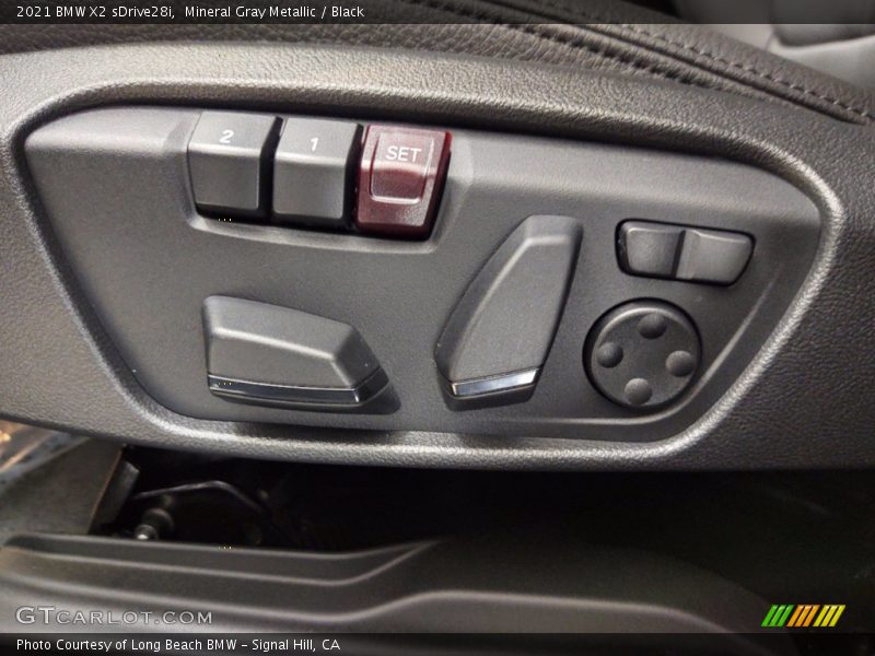 Mineral Gray Metallic / Black 2021 BMW X2 sDrive28i