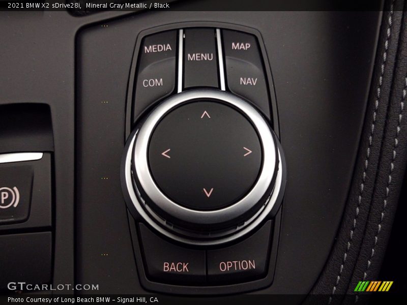 Mineral Gray Metallic / Black 2021 BMW X2 sDrive28i