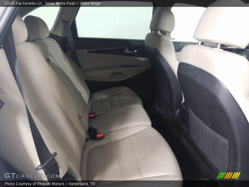 Snow White Pearl / Stone Beige 2018 Kia Sorento LX