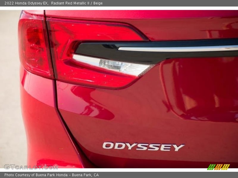Radiant Red Metallic II / Beige 2022 Honda Odyssey EX