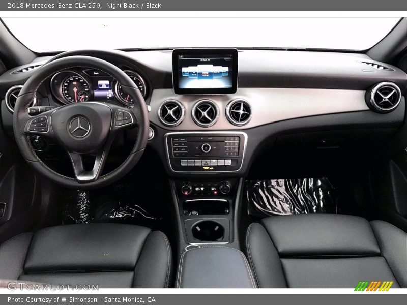 Night Black / Black 2018 Mercedes-Benz GLA 250