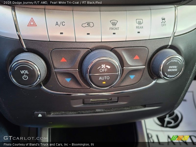 Pearl White Tri-Coat / RT Black/Red 2016 Dodge Journey R/T AWD
