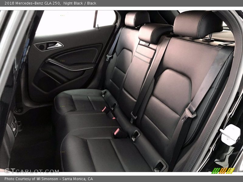 Night Black / Black 2018 Mercedes-Benz GLA 250