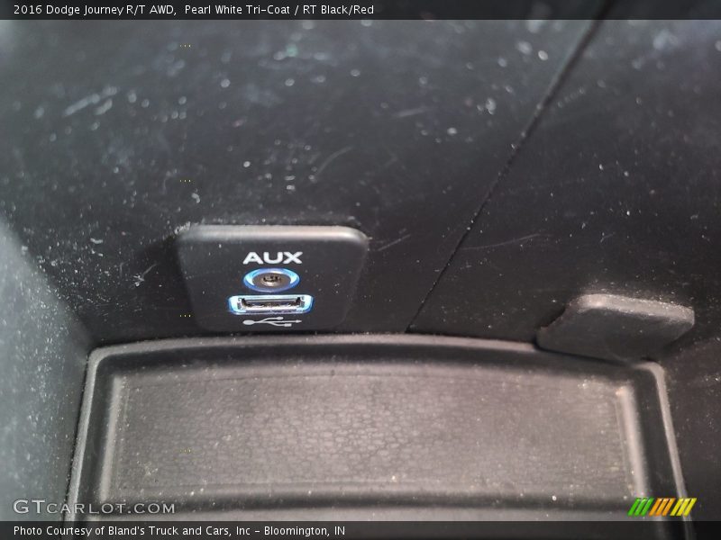 Pearl White Tri-Coat / RT Black/Red 2016 Dodge Journey R/T AWD