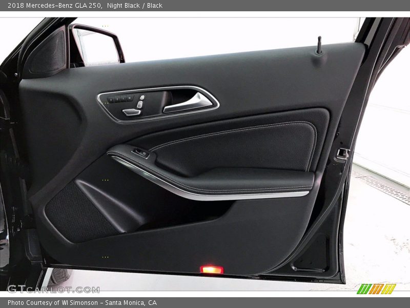 Night Black / Black 2018 Mercedes-Benz GLA 250