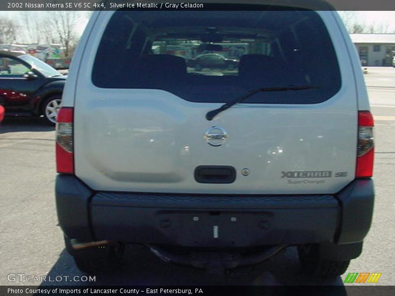 Silver Ice Metallic / Gray Celadon 2002 Nissan Xterra SE V6 SC 4x4