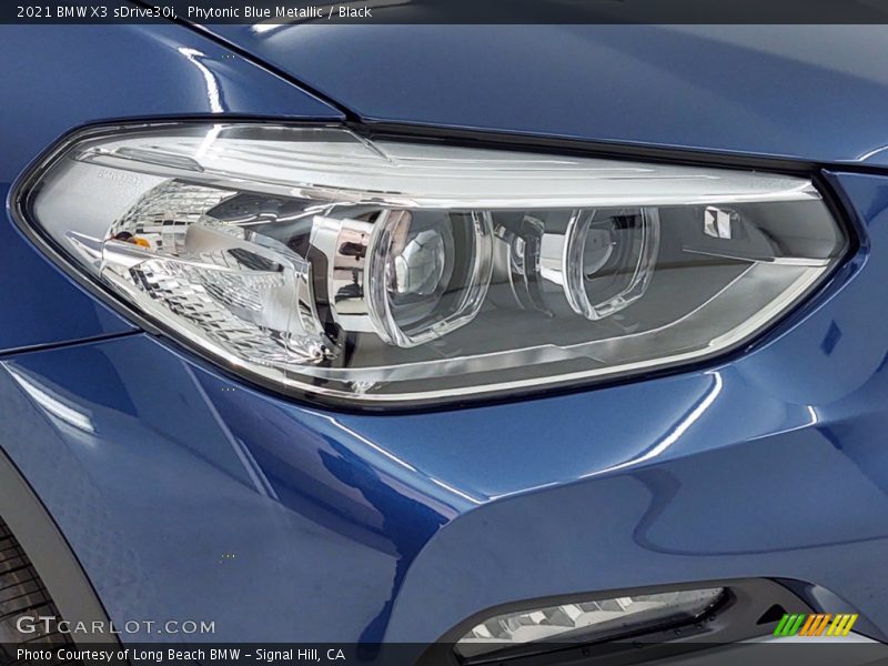 Phytonic Blue Metallic / Black 2021 BMW X3 sDrive30i