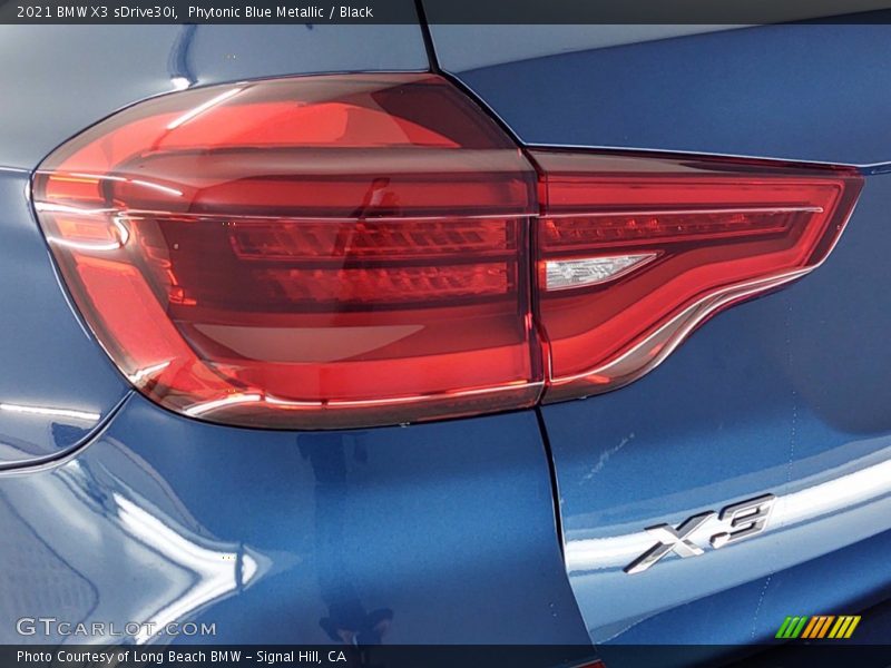 Phytonic Blue Metallic / Black 2021 BMW X3 sDrive30i