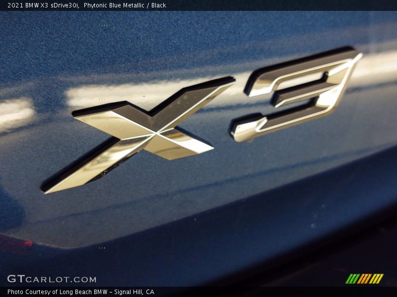 Phytonic Blue Metallic / Black 2021 BMW X3 sDrive30i