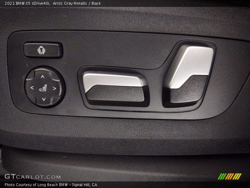 Arctic Gray Metallic / Black 2021 BMW X5 sDrive40i