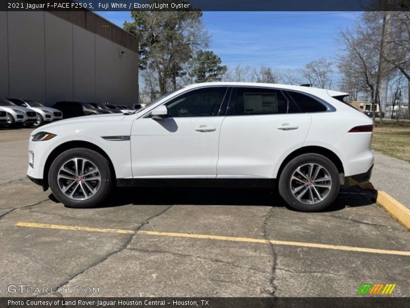 Fuji White / Ebony/Light Oyster 2021 Jaguar F-PACE P250 S