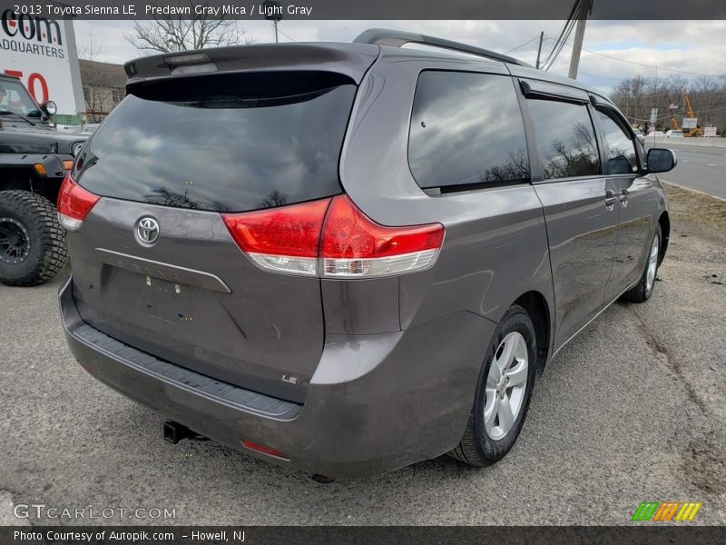 Predawn Gray Mica / Light Gray 2013 Toyota Sienna LE