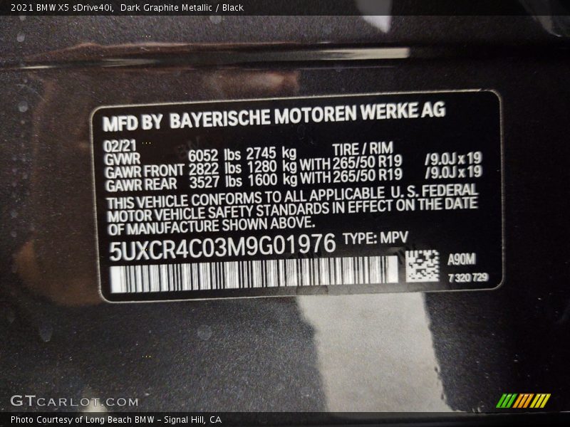 Dark Graphite Metallic / Black 2021 BMW X5 sDrive40i