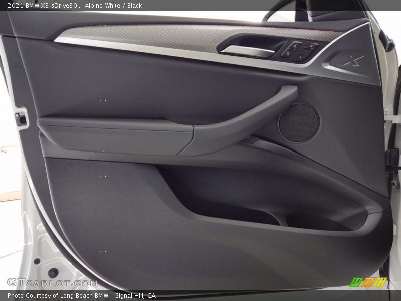Alpine White / Black 2021 BMW X3 sDrive30i