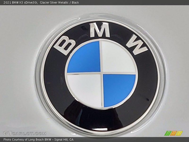 Glacier Silver Metallic / Black 2021 BMW X3 sDrive30i