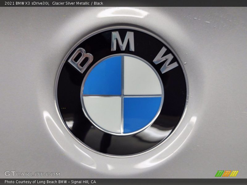 Glacier Silver Metallic / Black 2021 BMW X3 sDrive30i