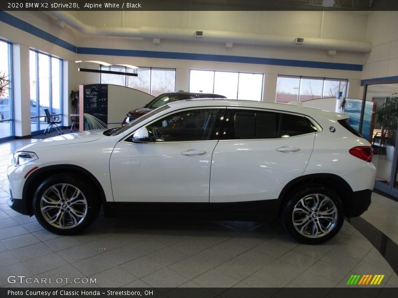 Alpine White / Black 2020 BMW X2 sDrive28i