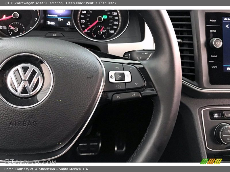 Deep Black Pearl / Titan Black 2018 Volkswagen Atlas SE 4Motion