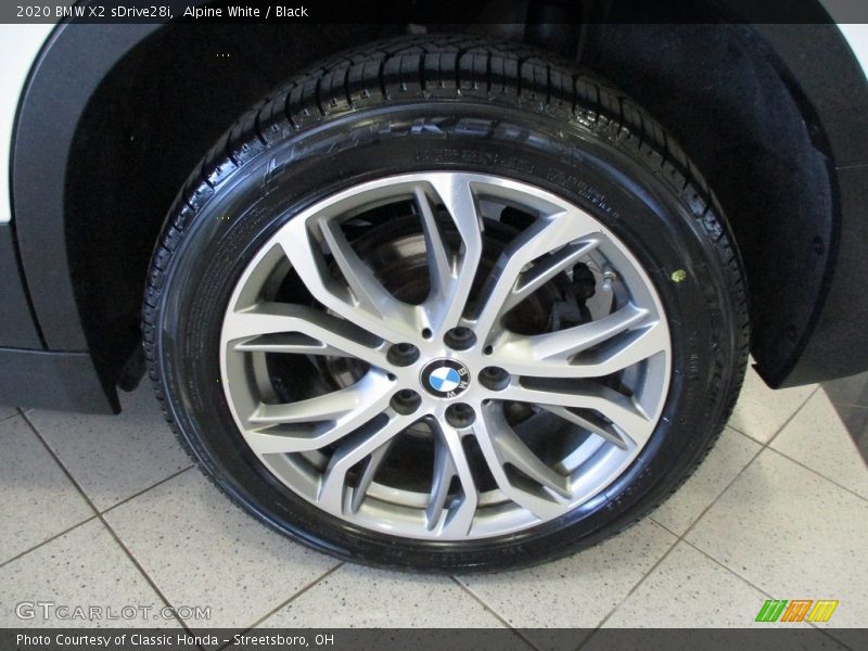 Alpine White / Black 2020 BMW X2 sDrive28i