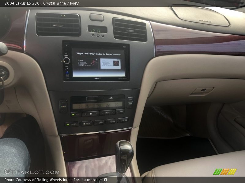 Crystal White / Ivory 2004 Lexus ES 330