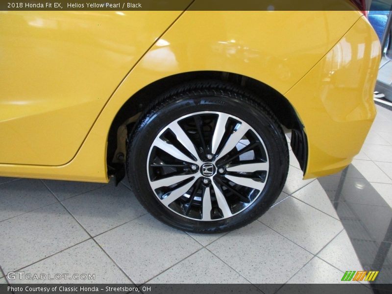 Helios Yellow Pearl / Black 2018 Honda Fit EX