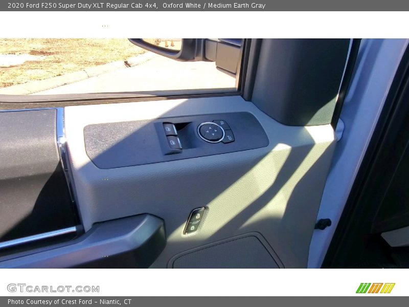 Oxford White / Medium Earth Gray 2020 Ford F250 Super Duty XLT Regular Cab 4x4