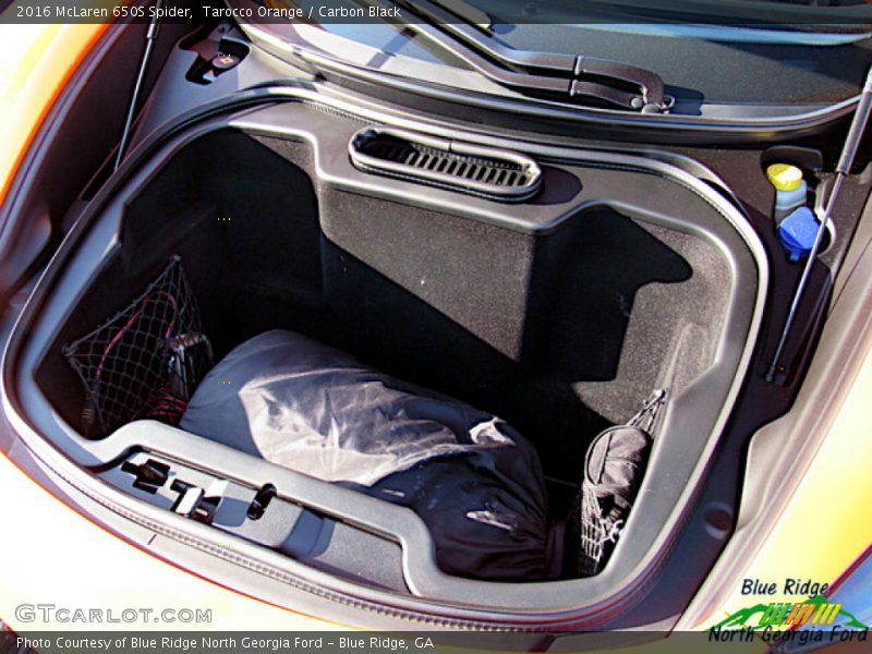 Tarocco Orange / Carbon Black 2016 McLaren 650S Spider
