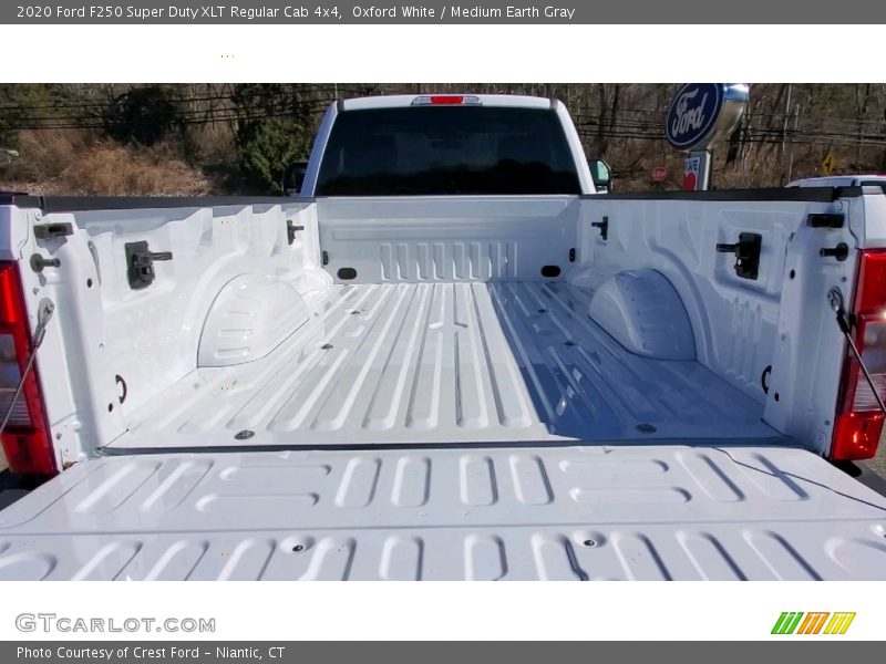 Oxford White / Medium Earth Gray 2020 Ford F250 Super Duty XLT Regular Cab 4x4