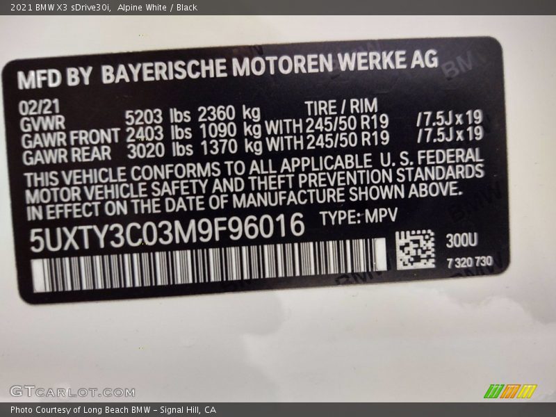 Alpine White / Black 2021 BMW X3 sDrive30i