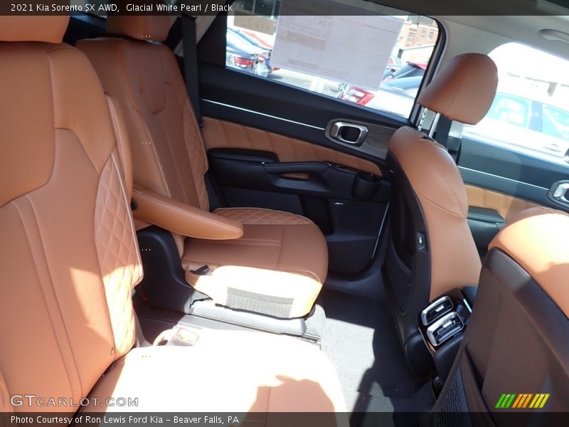 Glacial White Pearl / Black 2021 Kia Sorento SX AWD