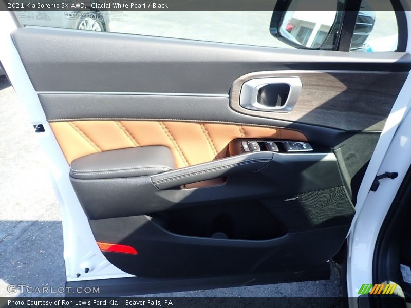 Glacial White Pearl / Black 2021 Kia Sorento SX AWD