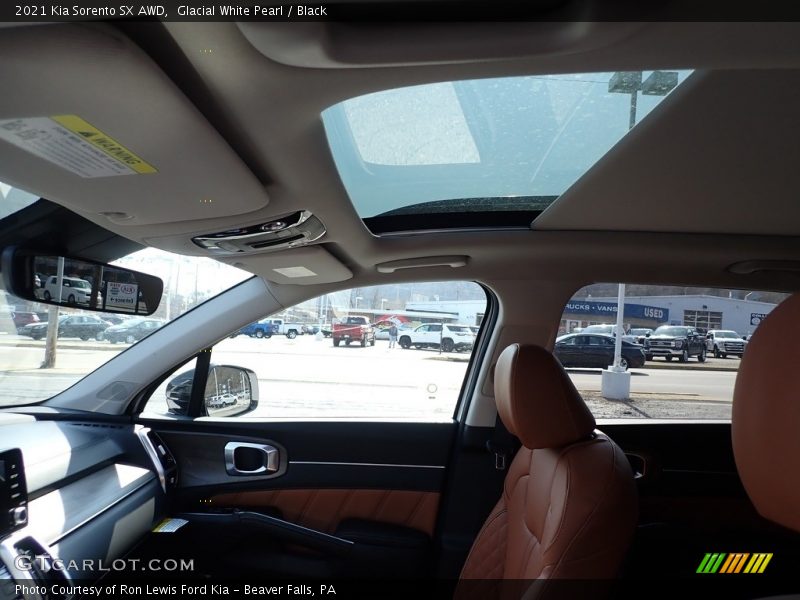 Glacial White Pearl / Black 2021 Kia Sorento SX AWD